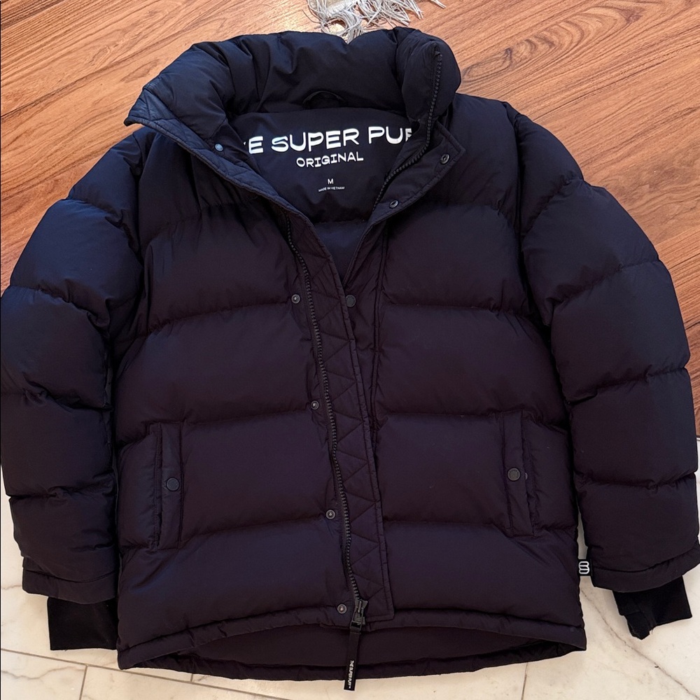 ARITZIA Black Puffer Jacket